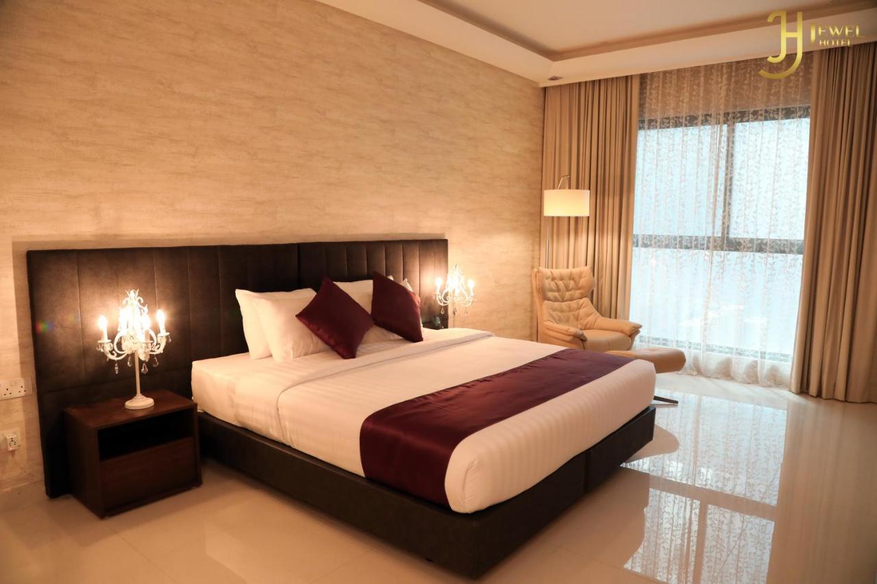 Sunday Luxury Downtown Adliya Formerly Jewel Hotel Manama Eksteriør bilde